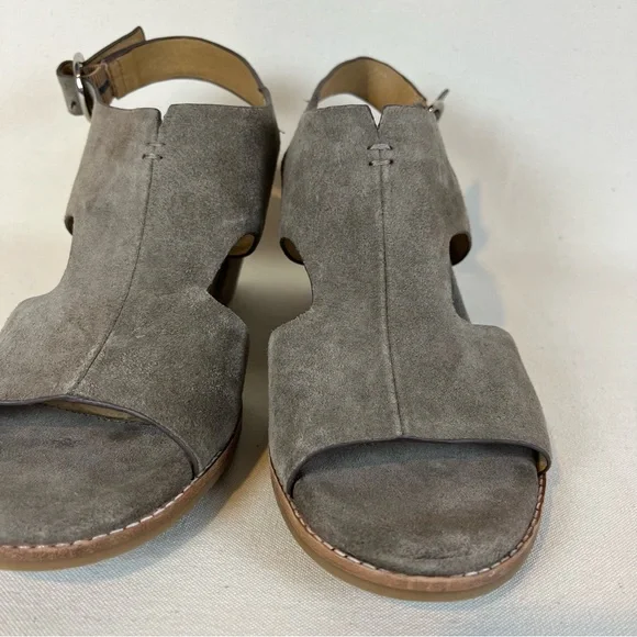 Sofft Women's Taupe‎ Suede Maben Sandals 11 - Picture 9 of 13